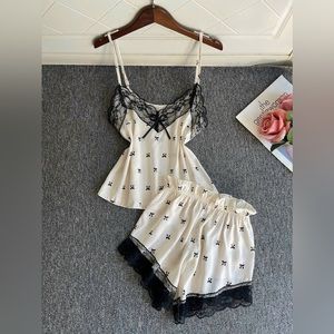 Sleepwear Set: top + short, Size S